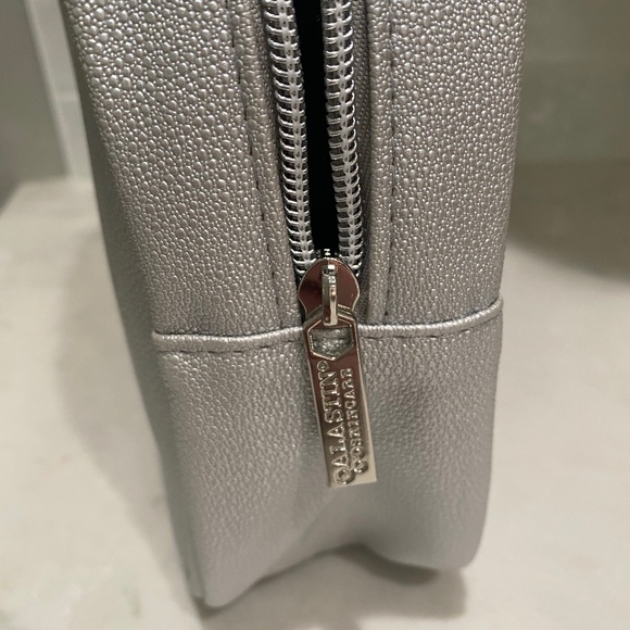 Alastin SilkSHIELD Sunscreen SPF 30 + EltaMD UV Lip Balm + GWP - Picture 4 of 4